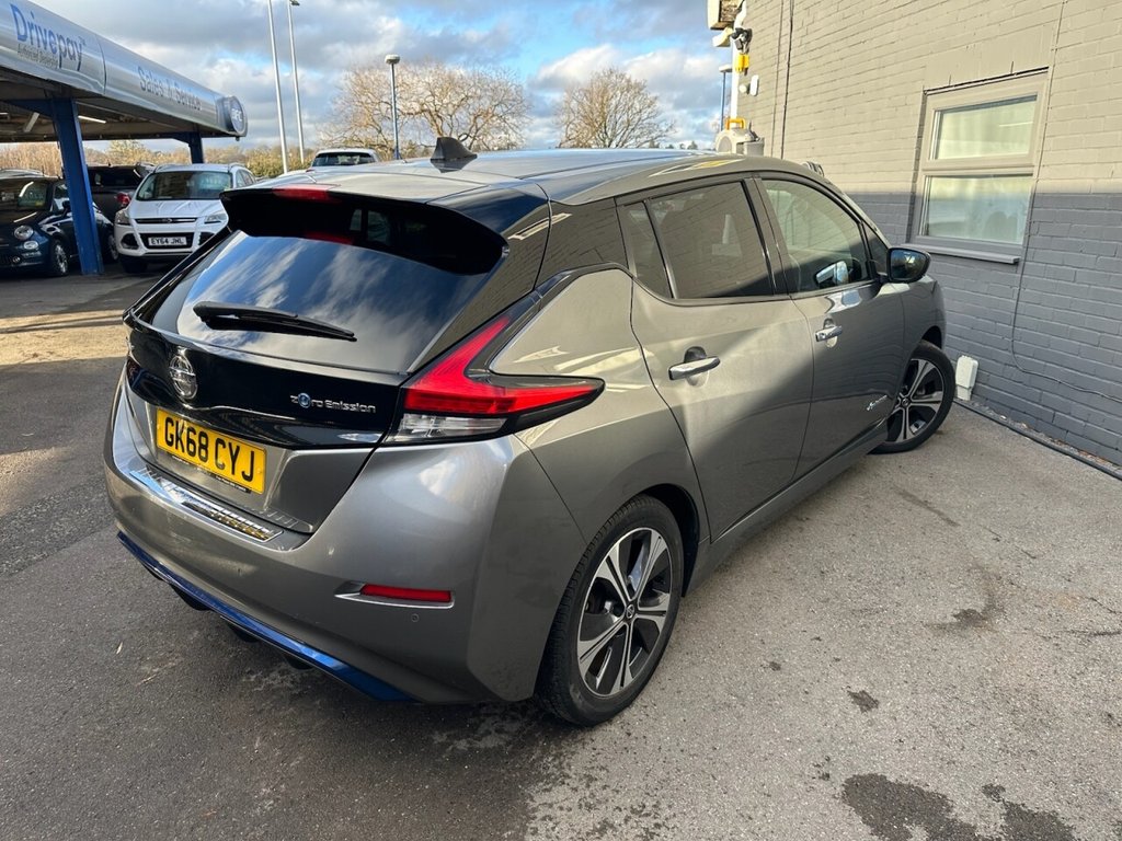 Used Nissan Leaf 2018 for sale - 77188077: Photo 26