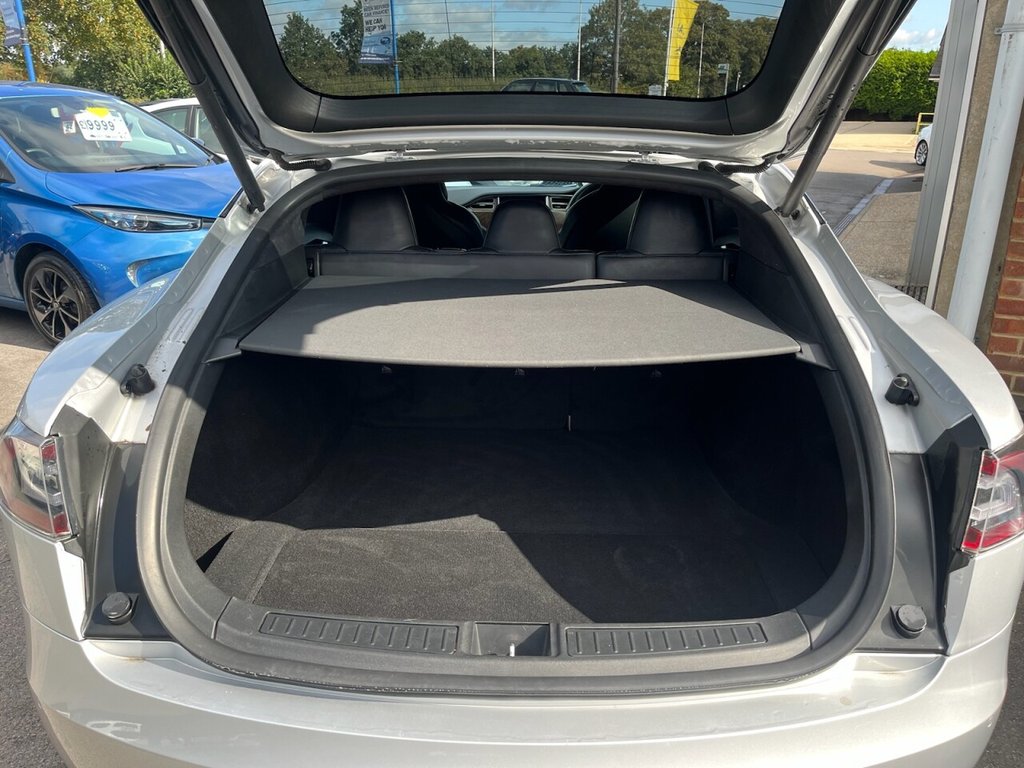 Used Tesla Model S 2018 for sale - 76791984: Photo 9