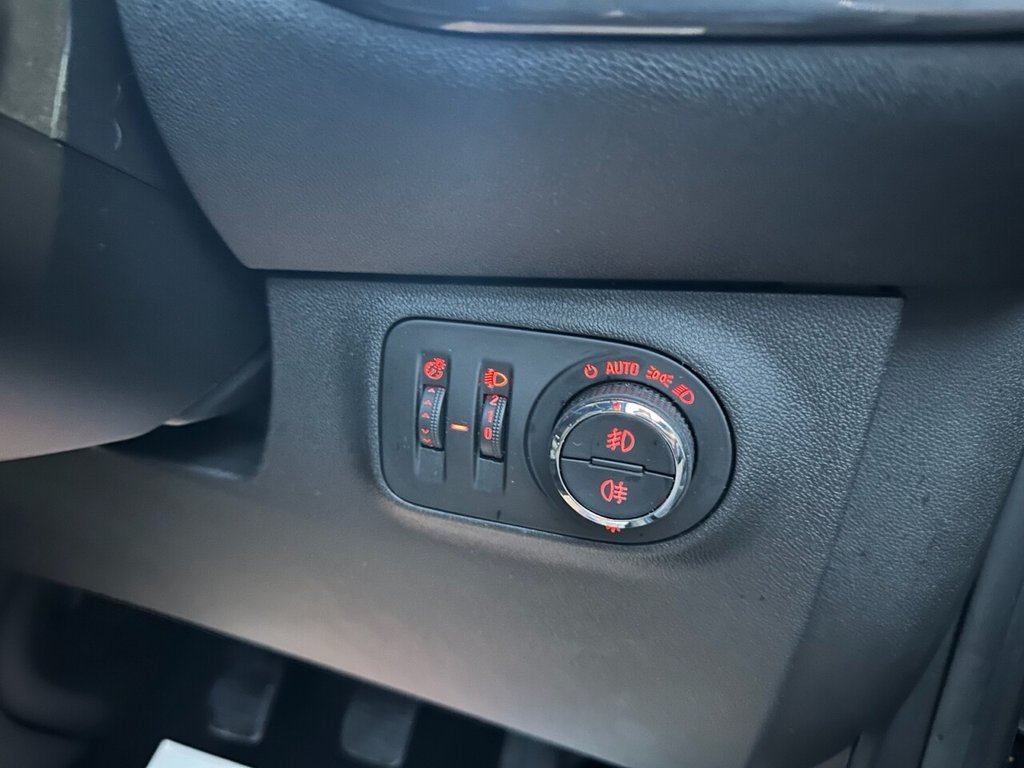 Used Vauxhall Corsa 2018 for sale - 78186792: Photo 42