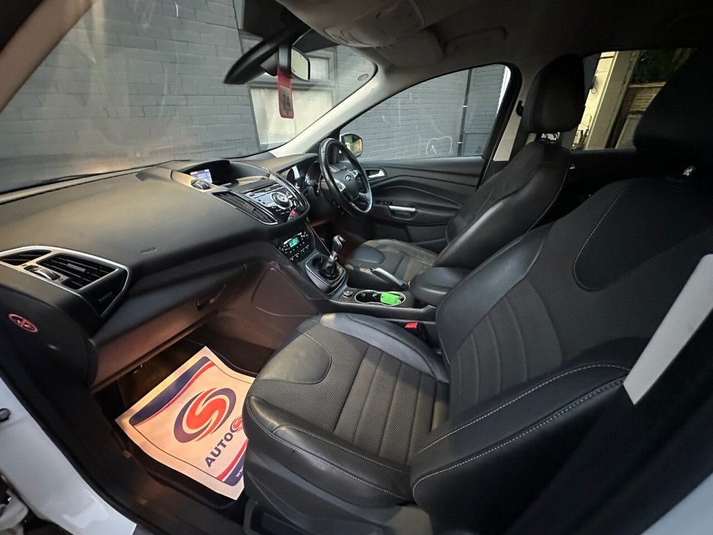 Used Ford Kuga 2014 for sale - 76792232: Photo 32