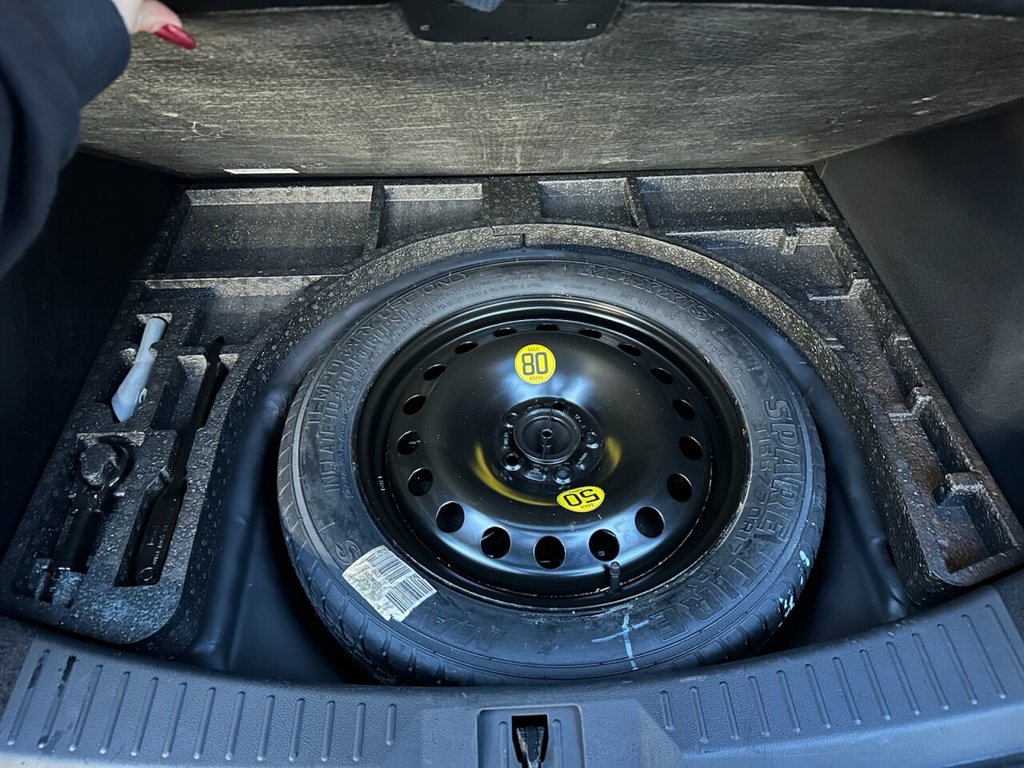 Used Ford Kuga 2014 for sale - 76792232: Photo 38