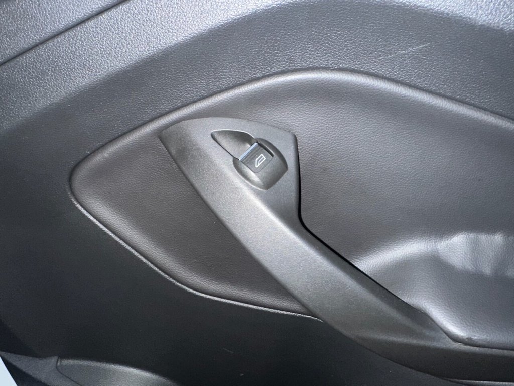 Used Ford Kuga 2014 for sale - 76792232: Photo 40