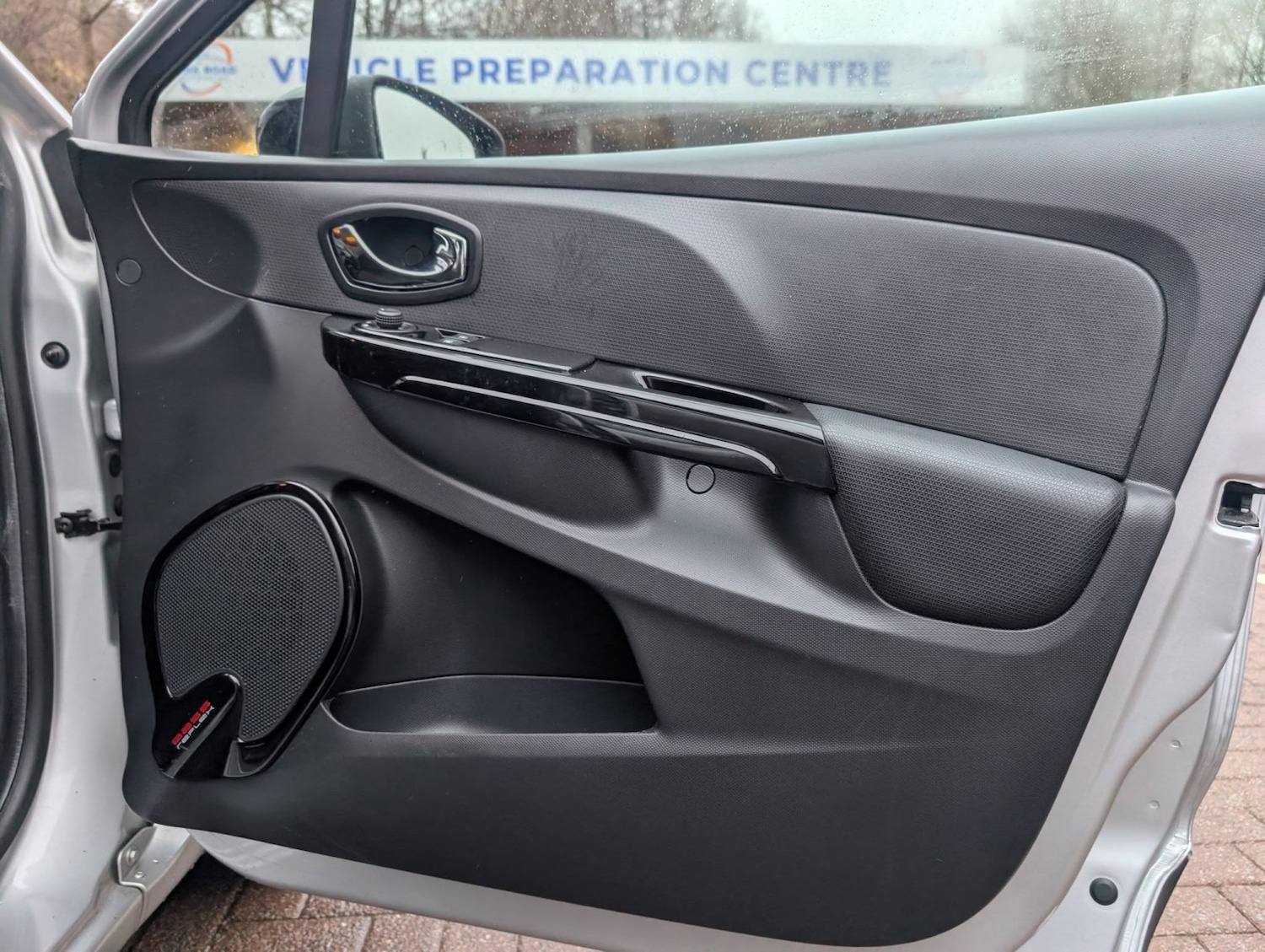 Used Renault Clio 2014 for sale - 77639226: Photo 12