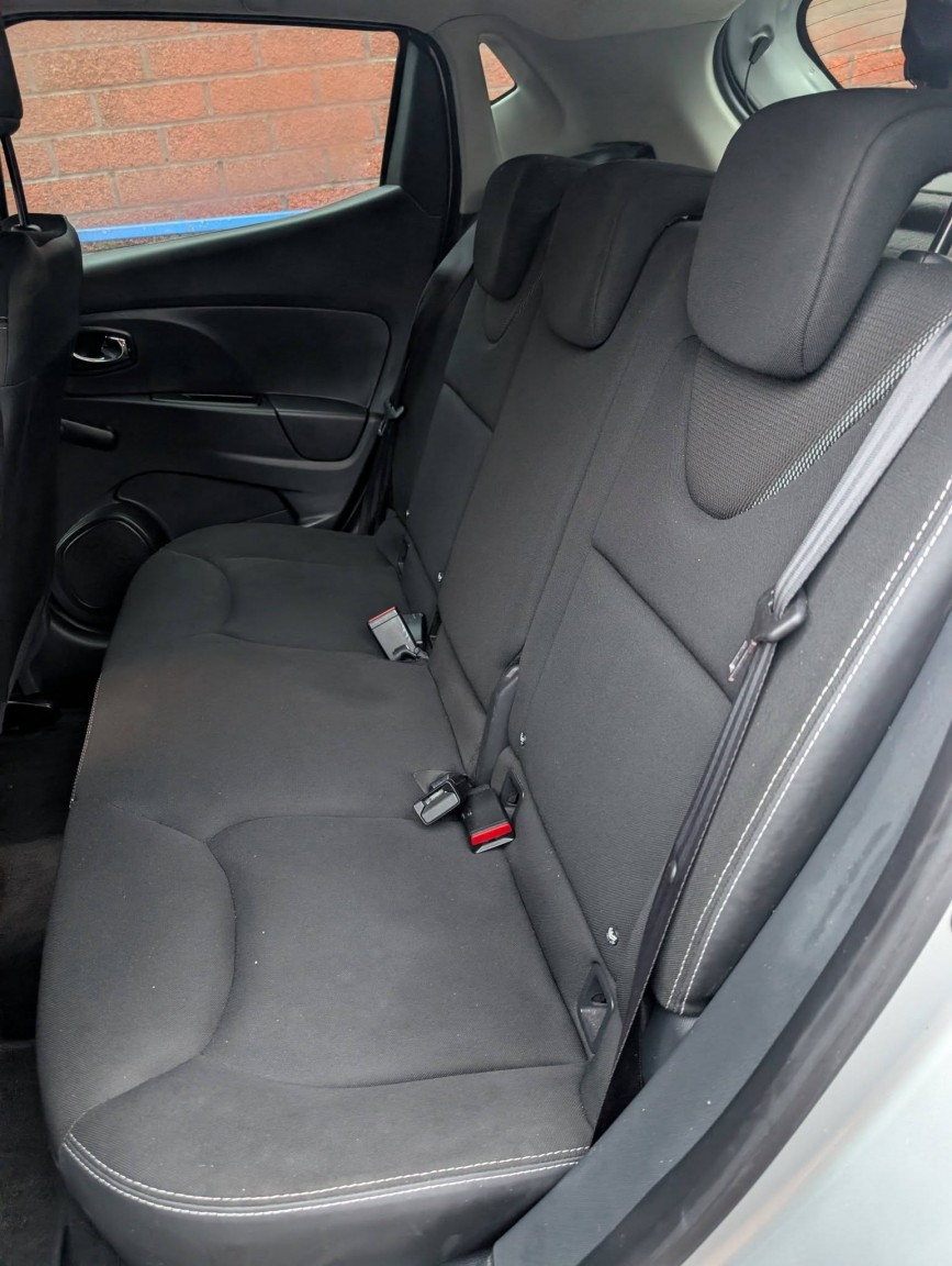 Used Renault Clio 2014 for sale - 77639226: Photo 17