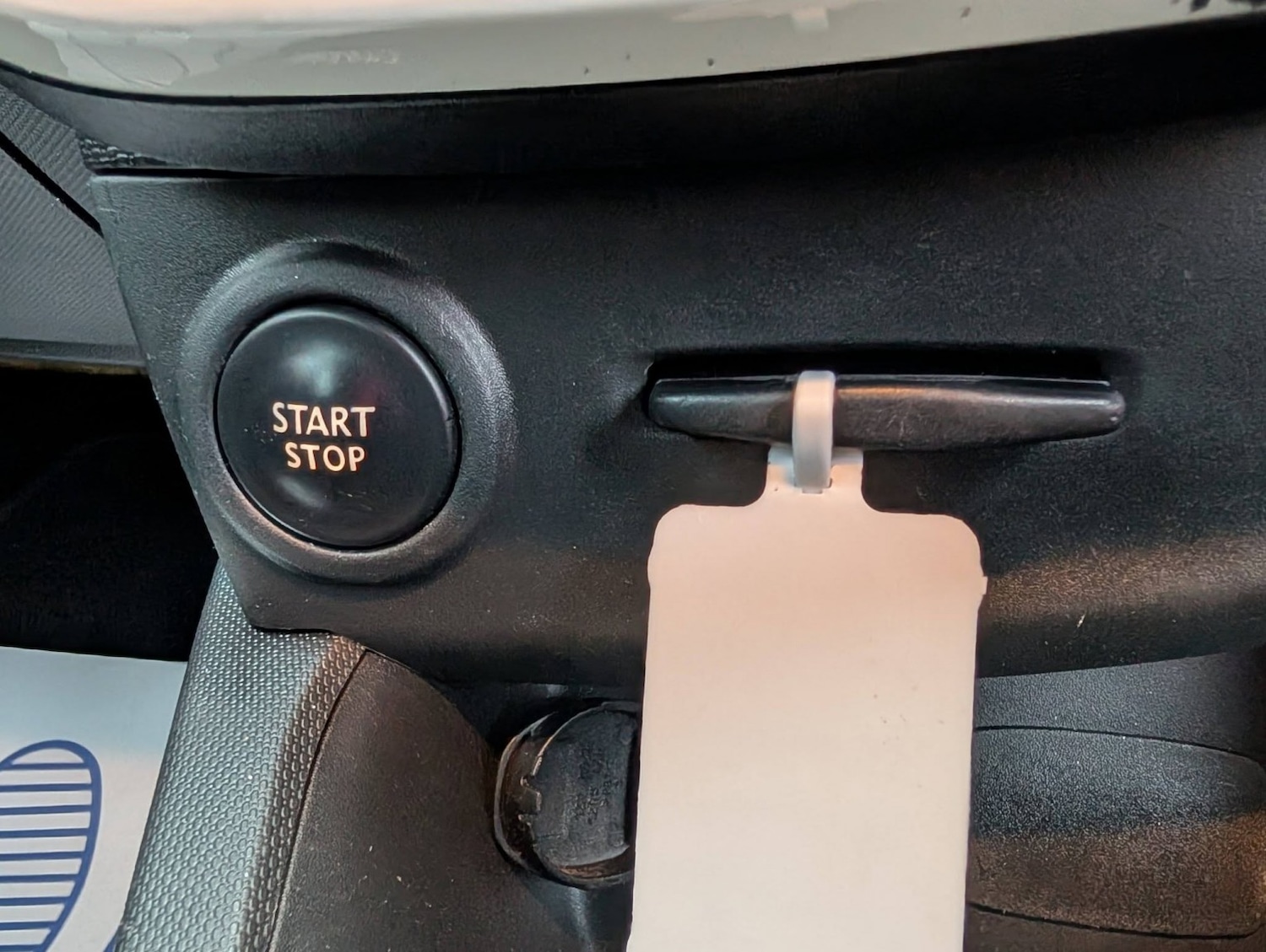 Used Renault Clio 2014 for sale - 77639226: Photo 27