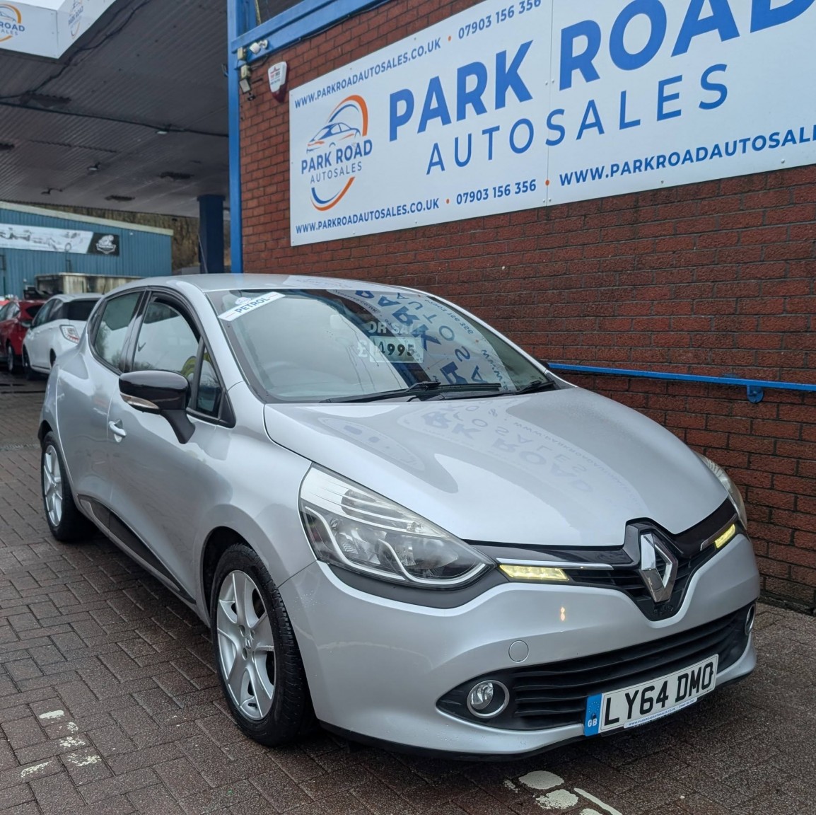 Used Renault Clio 2014 for sale - 77639226: Photo 4
