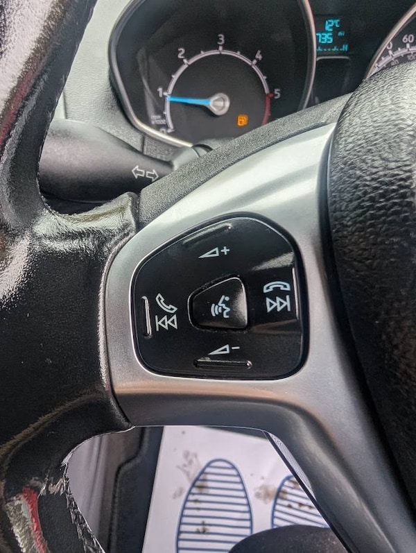 Used Ford Ecosport 2016 for sale - 76334733: Photo 28