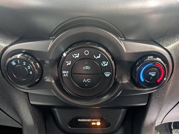 Used Ford Ecosport 2016 for sale - 76334733: Photo 38