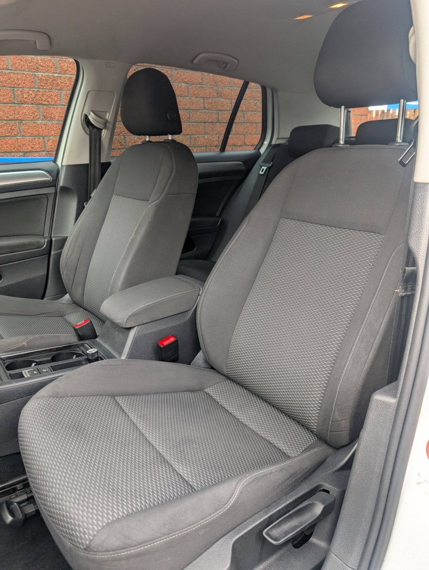 Used Volkswagen Golf 2017 for sale - 77201333: Photo 15