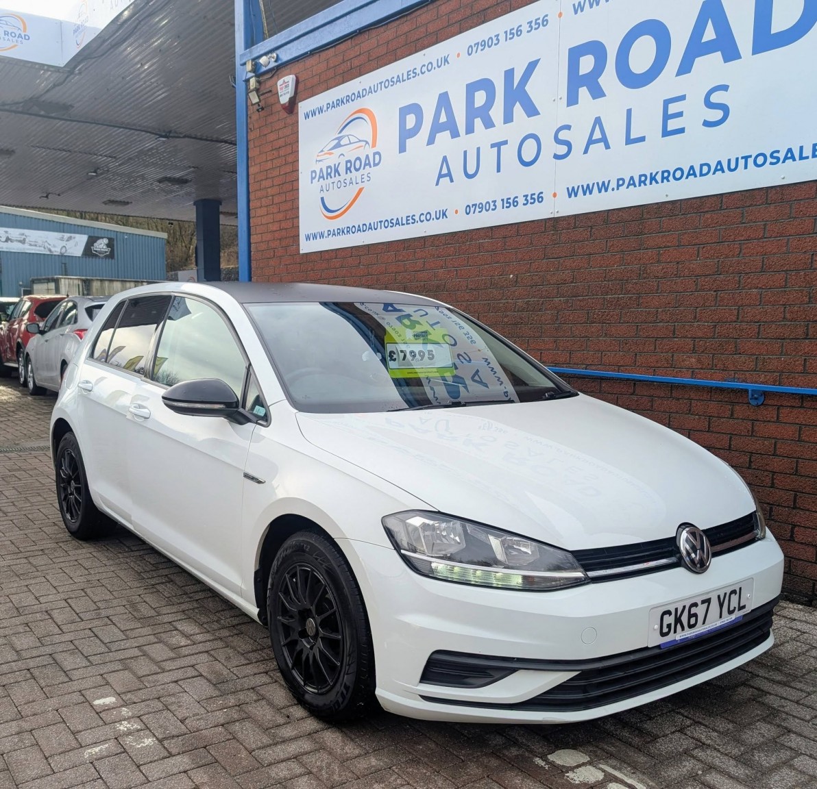 Used Volkswagen Golf 2017 for sale - 77201333: Photo 4