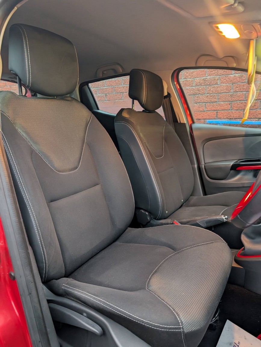 Used Renault Clio 2013 for sale - 77173049: Photo 11