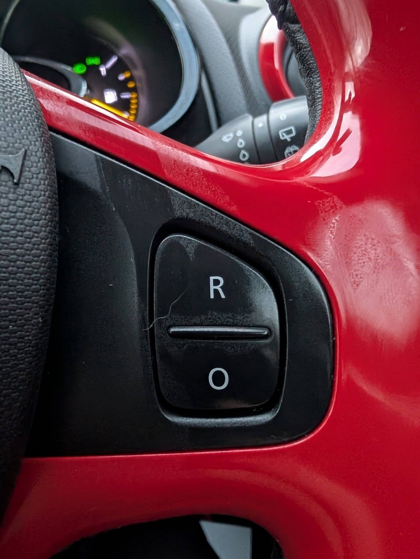 Used Renault Clio 2013 for sale - 77173049: Photo 20