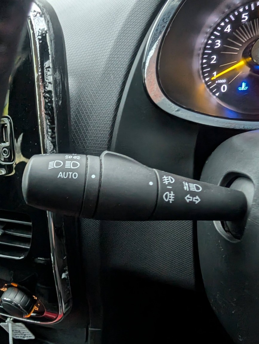 Used Renault Clio 2013 for sale - 77173049: Photo 25