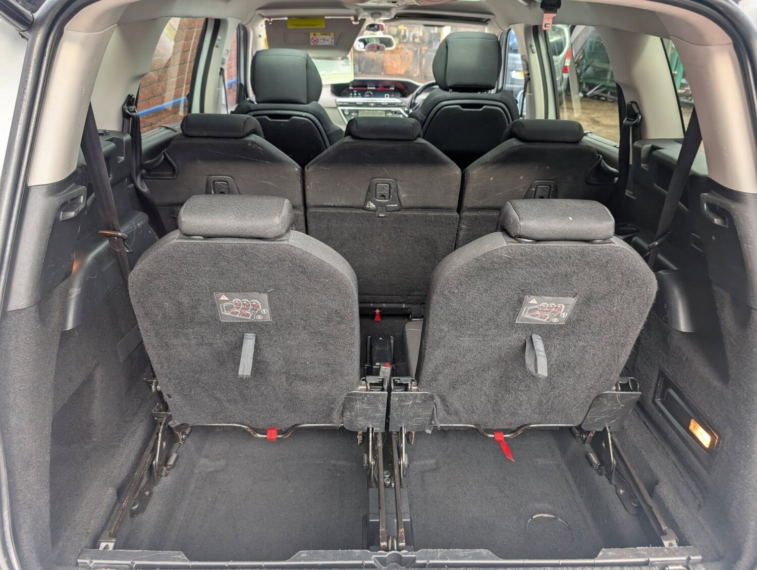 Used Citroen C4 Grand Picasso 2016 for sale - 76334742: Photo 29