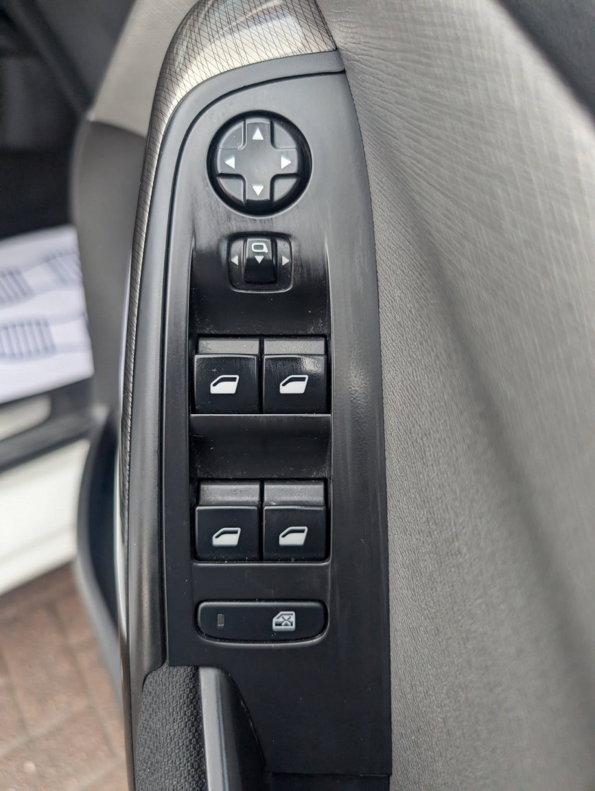 Used Citroen C4 Grand Picasso 2016 for sale - 76334742: Photo 34