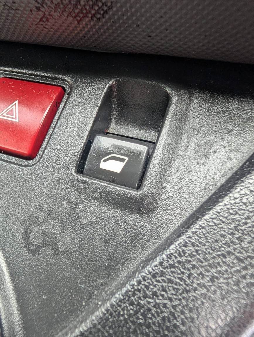 Used Peugeot Partner 2018 for sale - 78077860: Photo 21