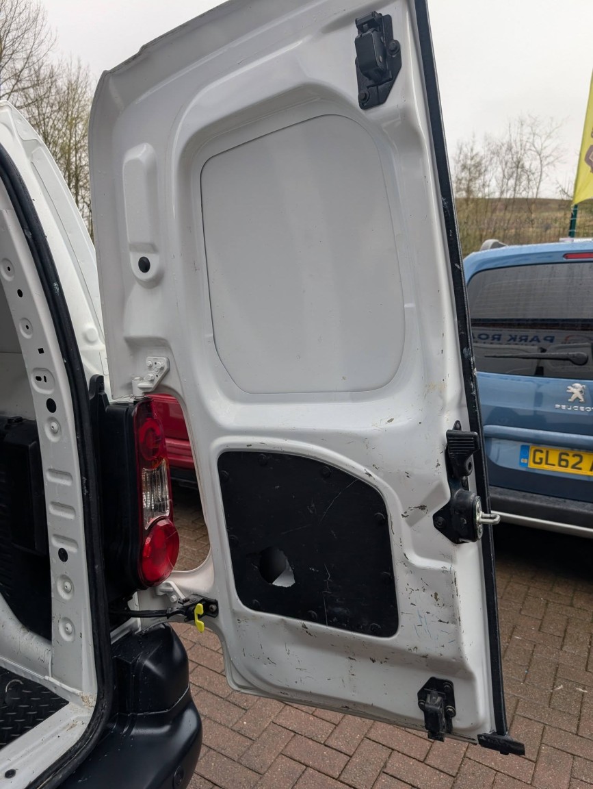 Used Peugeot Partner 2018 for sale - 78077860: Photo 29