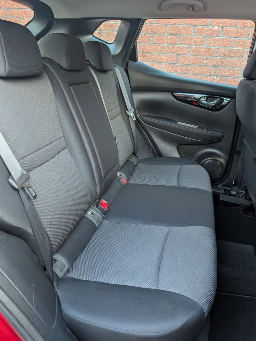 Used Nissan Qashqai 2015 for sale - 76397082: Photo 17