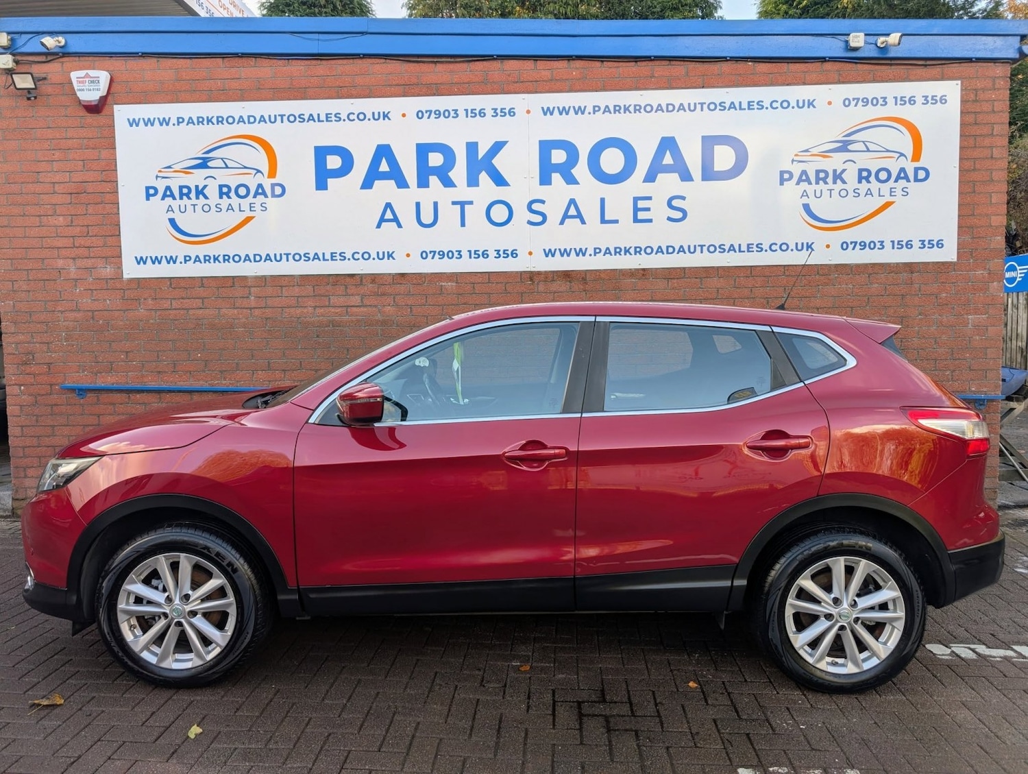 Used Nissan Qashqai 2015 for sale - 76397082: Photo 6