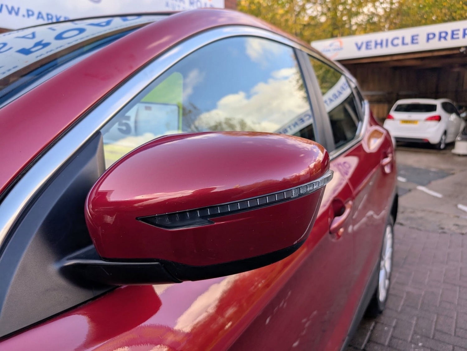 Used Nissan Qashqai 2015 for sale - 77045363: Photo 14