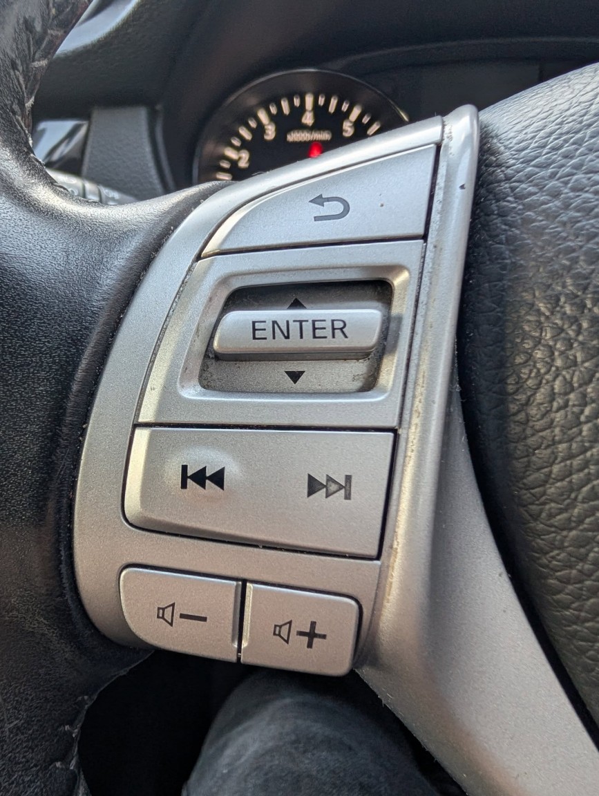 Used Nissan Qashqai 2015 for sale - 77045363: Photo 24