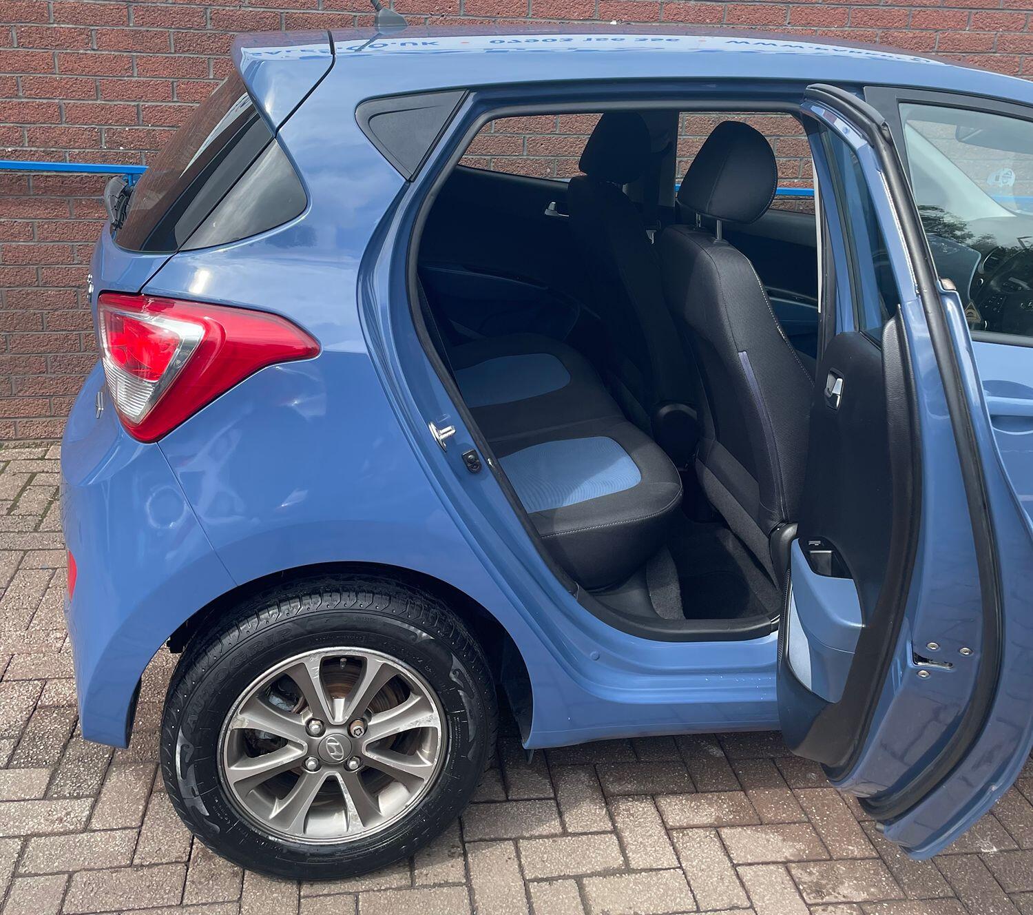 Used Hyundai i10 2014 for sale - 76769114: Photo 10