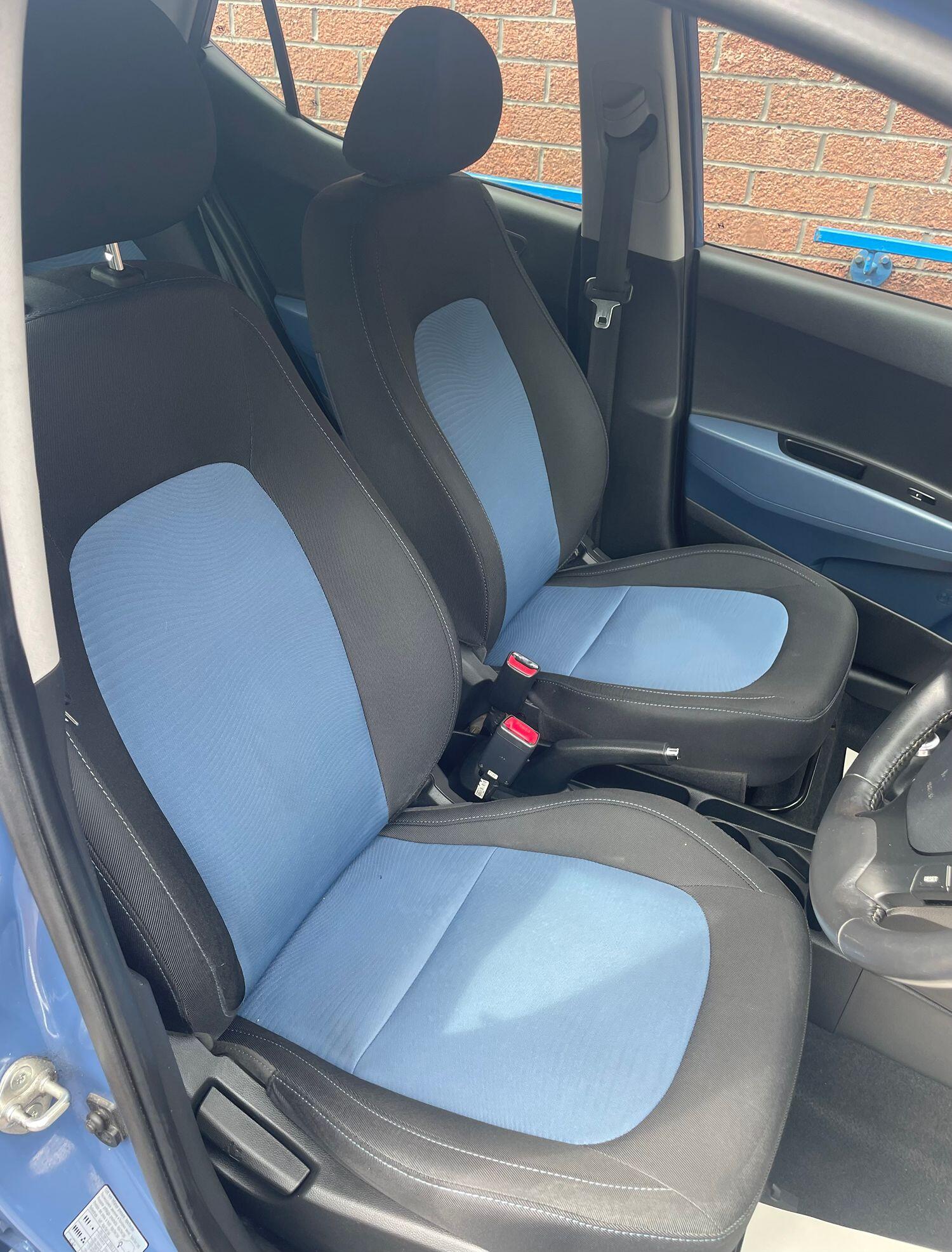 Used Hyundai i10 2014 for sale - 76769114: Photo 13