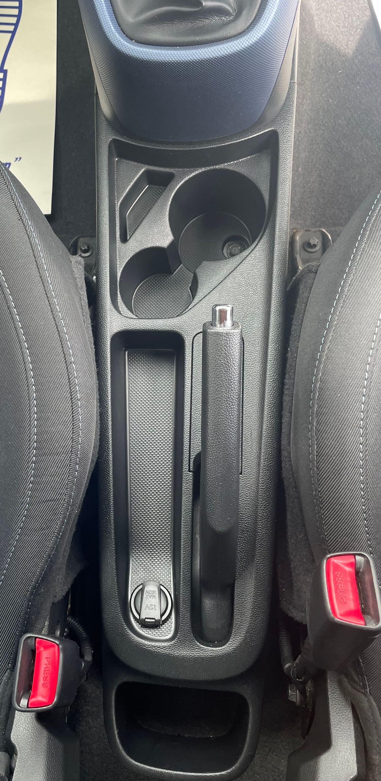 Used Hyundai i10 2014 for sale - 76769114: Photo 20