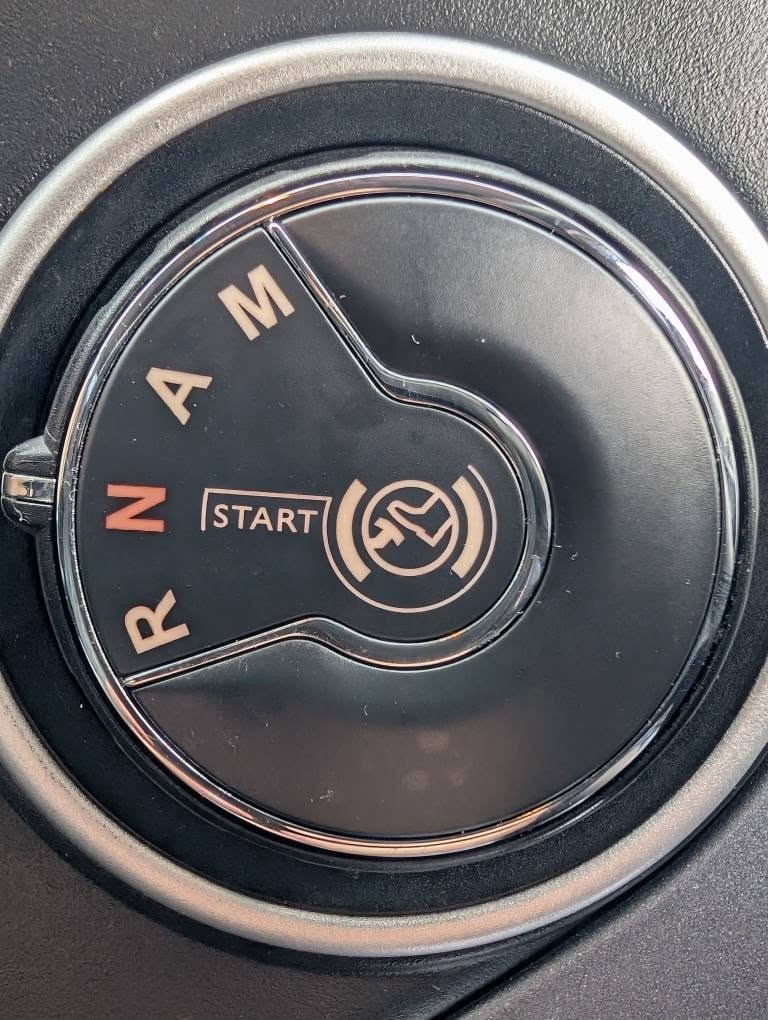 Used Peugeot Partner Tepee 2014 for sale - 76397028: Photo 28