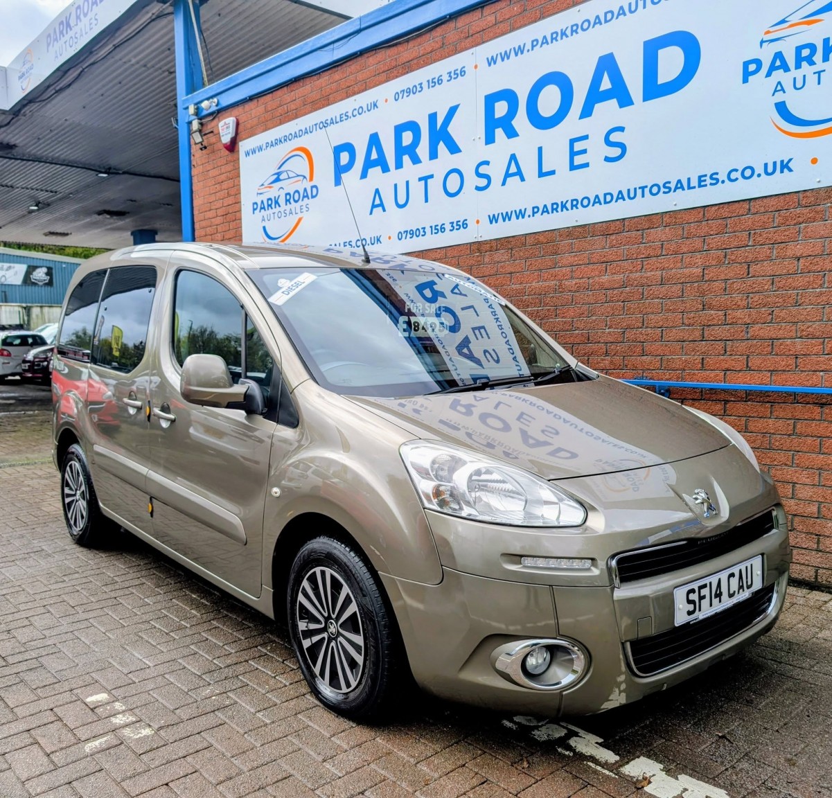 Used Peugeot Partner Tepee 2014 for sale - 76397028: Photo 3