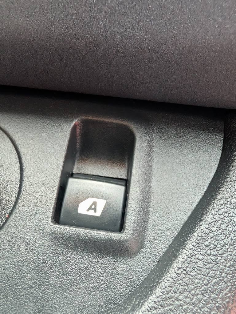 Used Peugeot Partner Tepee 2014 for sale - 76397028: Photo 35