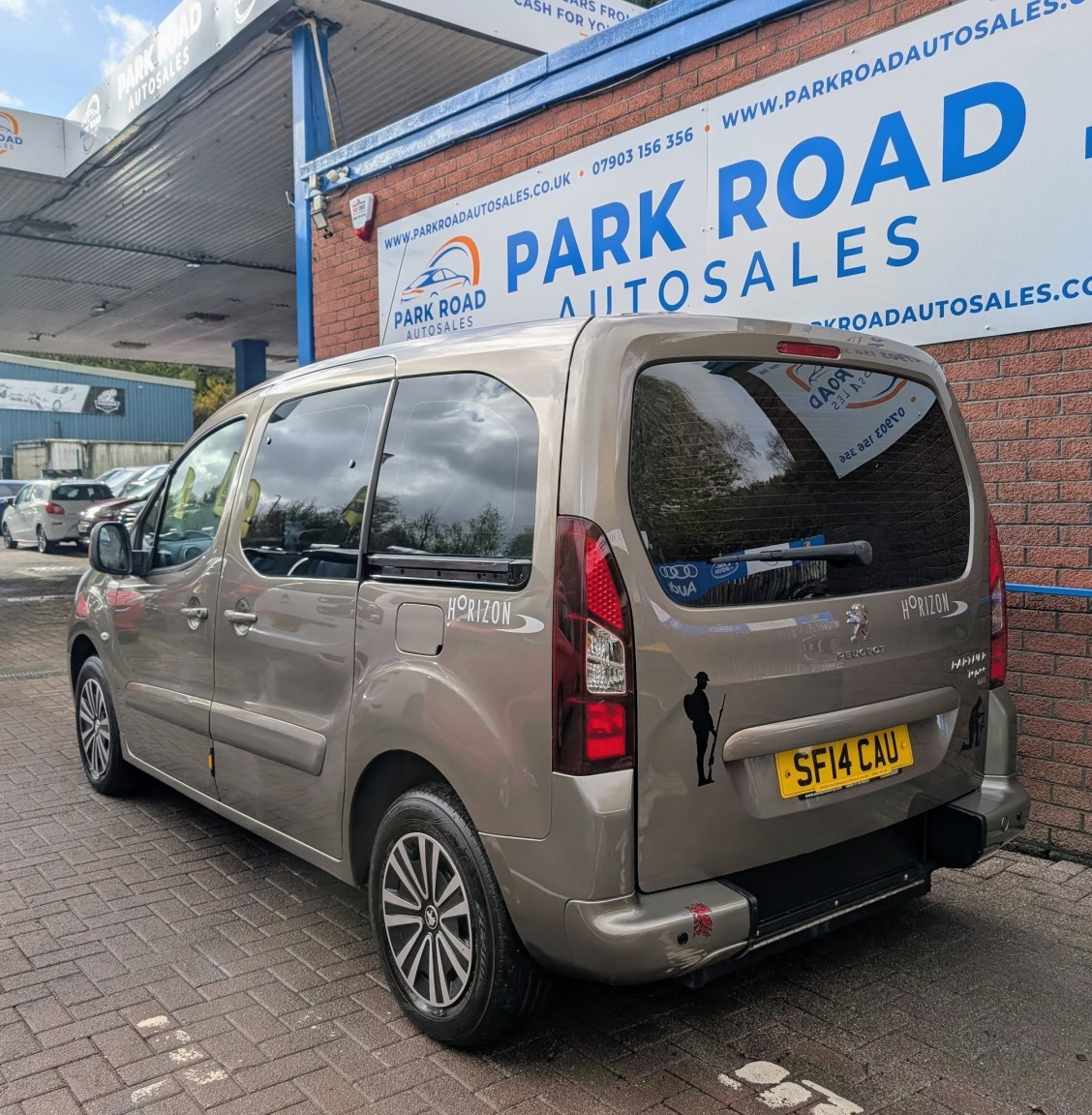 Used Peugeot Partner Tepee 2014 for sale - 76397028: Photo 4