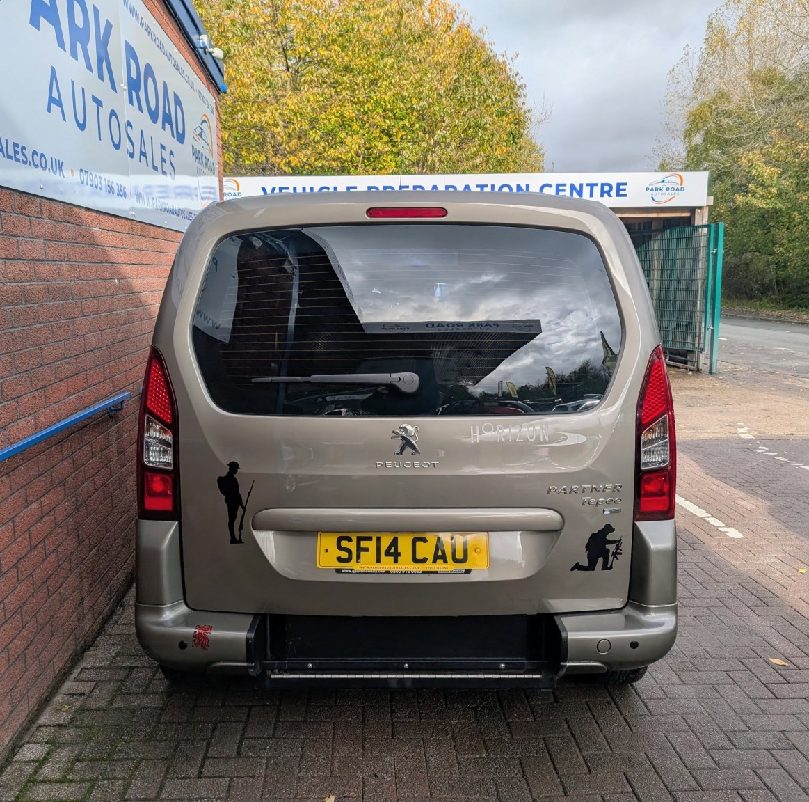 Used Peugeot Partner Tepee 2014 for sale - 76397028: Photo 5