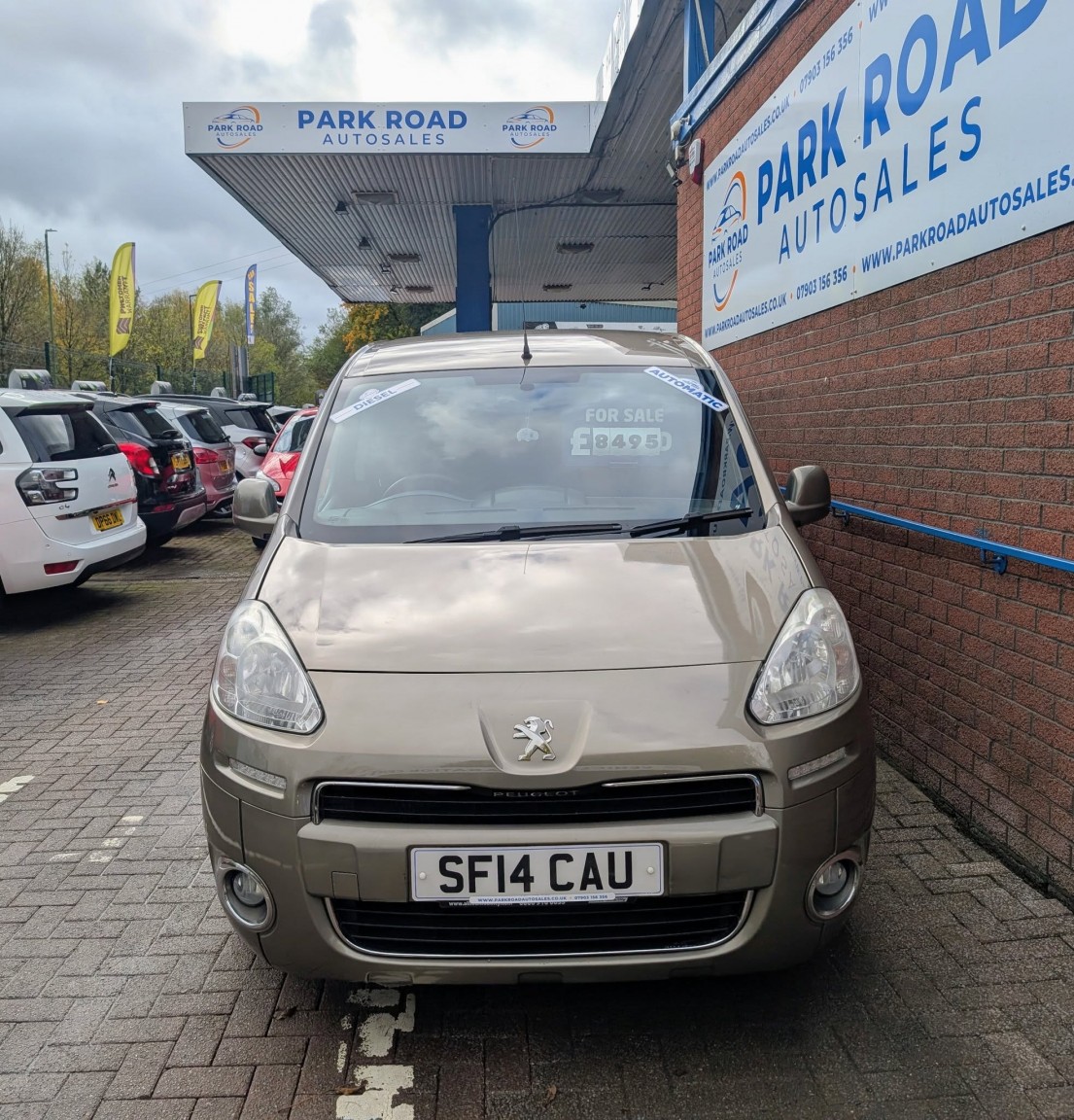 Used Peugeot Partner Tepee 2014 for sale - 76397028: Photo 6