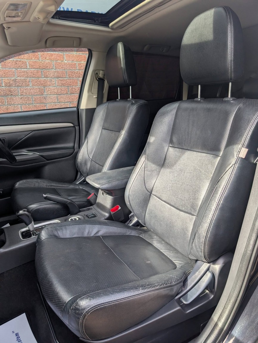 Used Mitsubishi Outlander 2014 for sale - 78077857: Photo 14