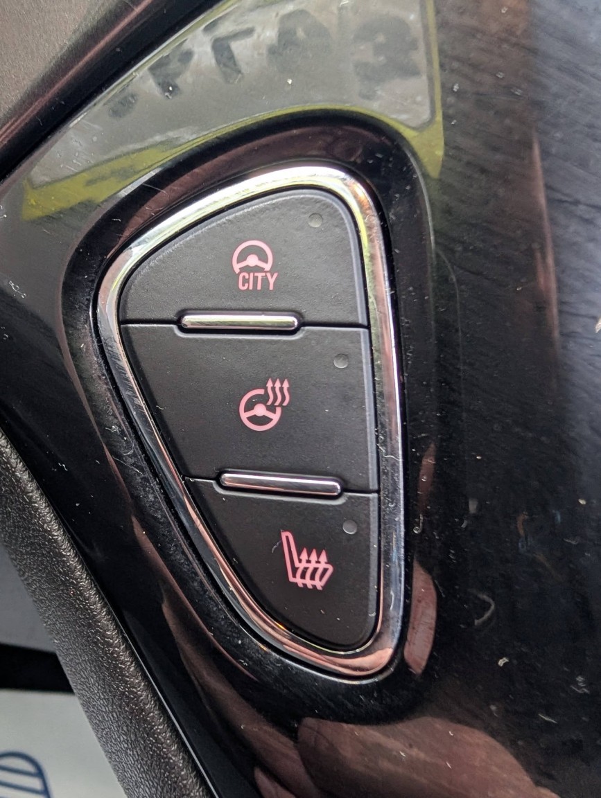 Used Vauxhall Corsa 2018 for sale - 76935350: Photo 24