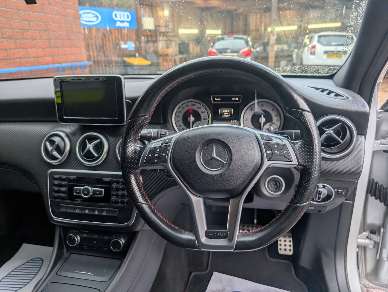 Used Mercedes-Benz A-Class 2015 for sale - 77303738: Photo 28
