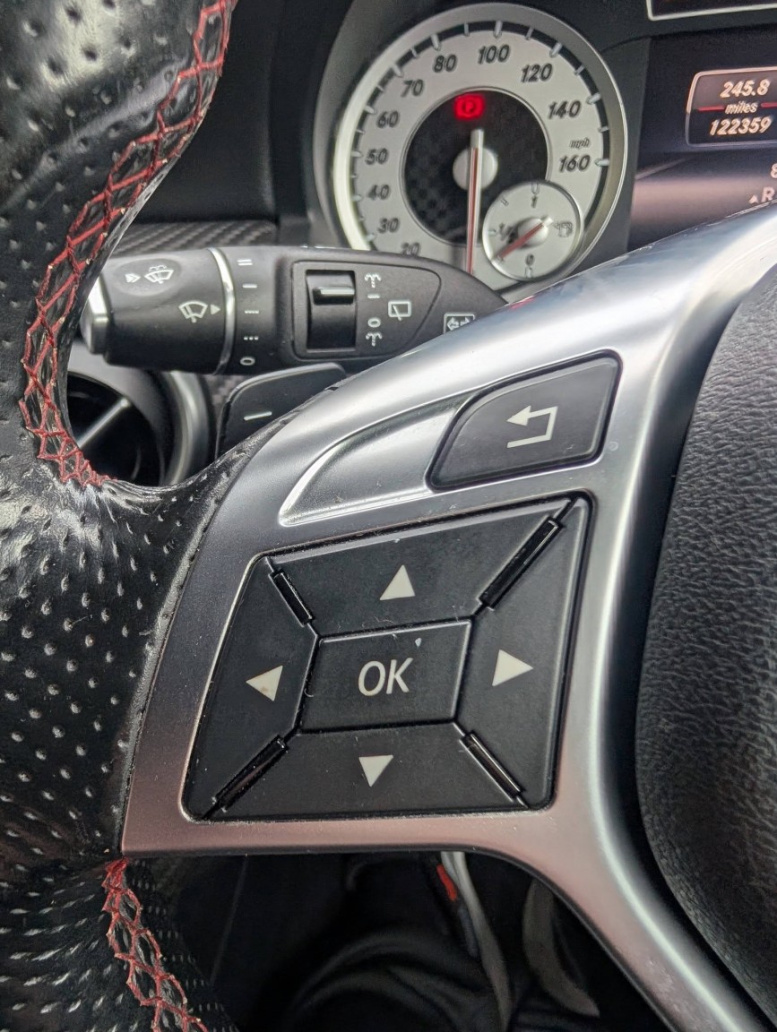 Used Mercedes-Benz A-Class 2015 for sale - 77303738: Photo 29