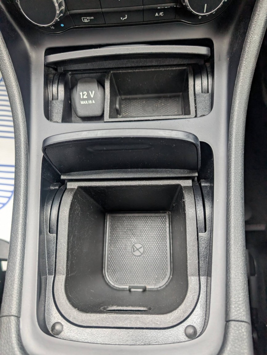 Used Mercedes-Benz A-Class 2015 for sale - 77303738: Photo 39