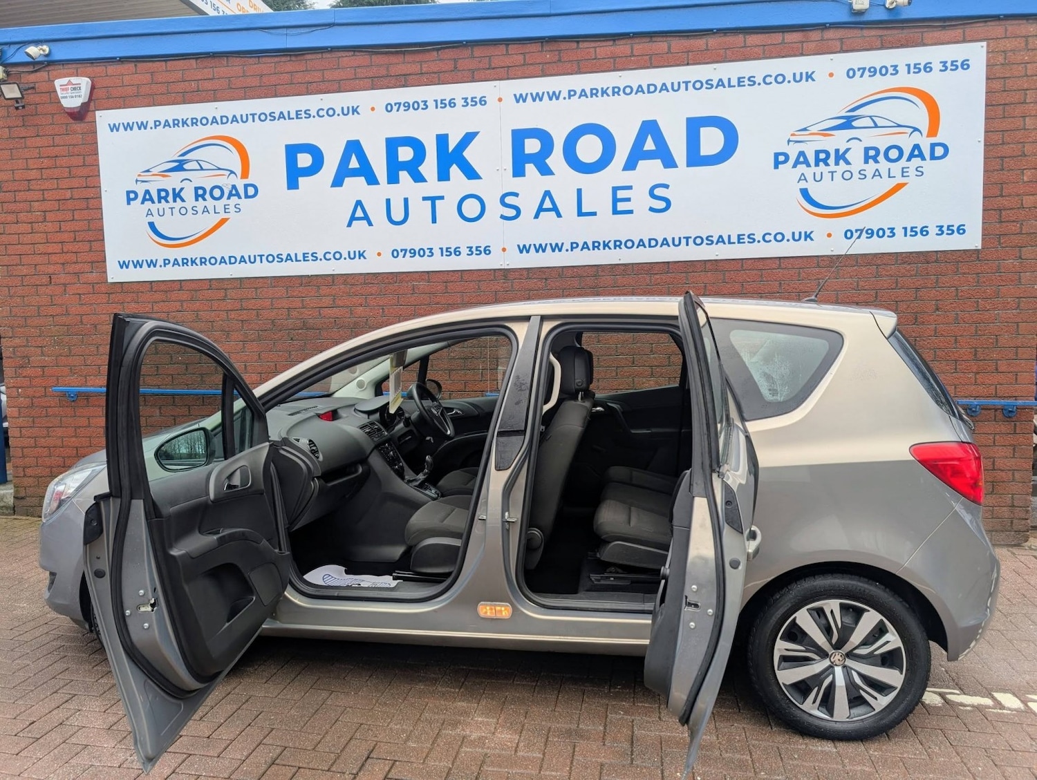 Used Vauxhall Meriva 2015 for sale - 77303754: Photo 10