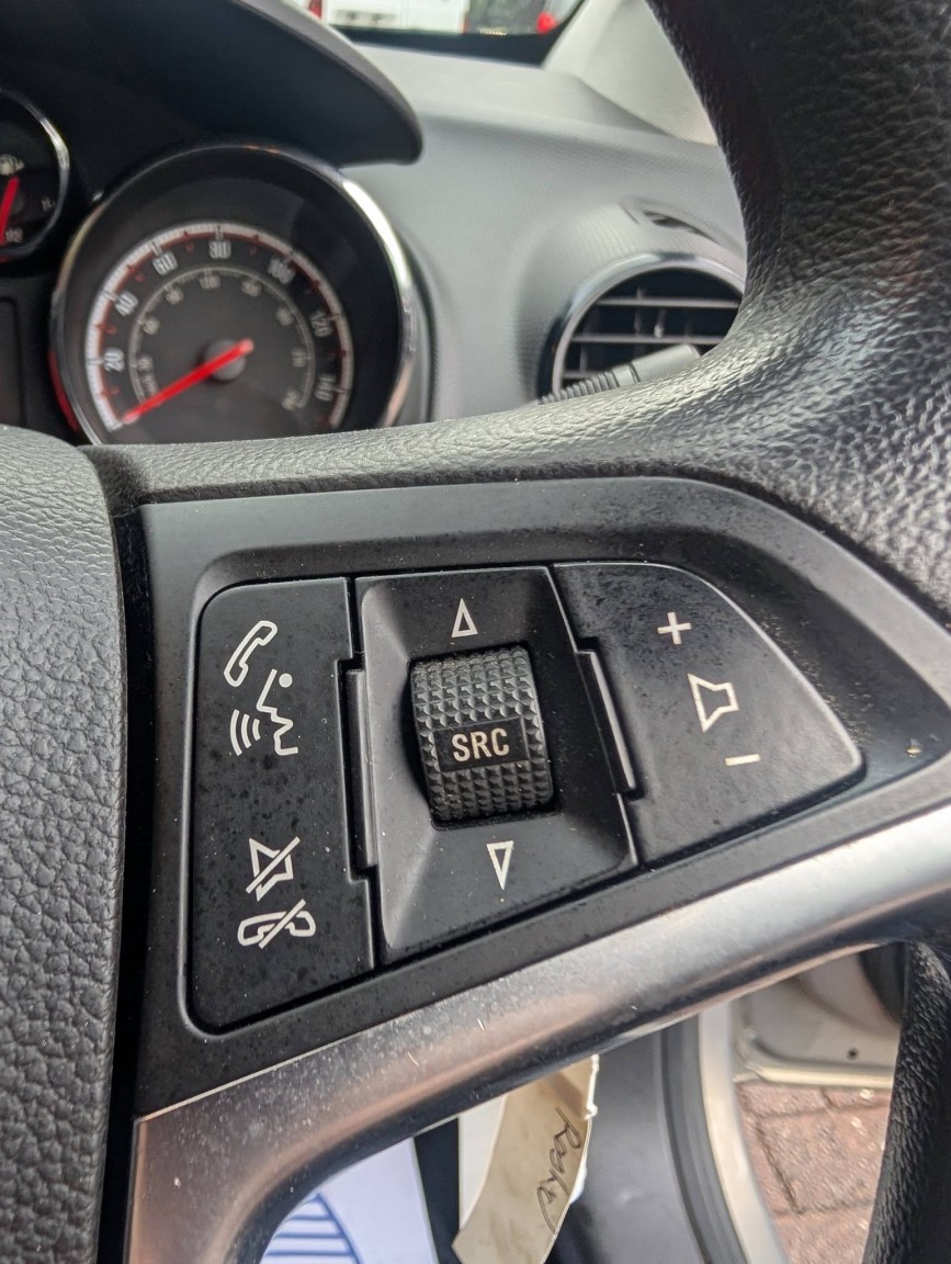 Used Vauxhall Meriva 2015 for sale - 77303754: Photo 21