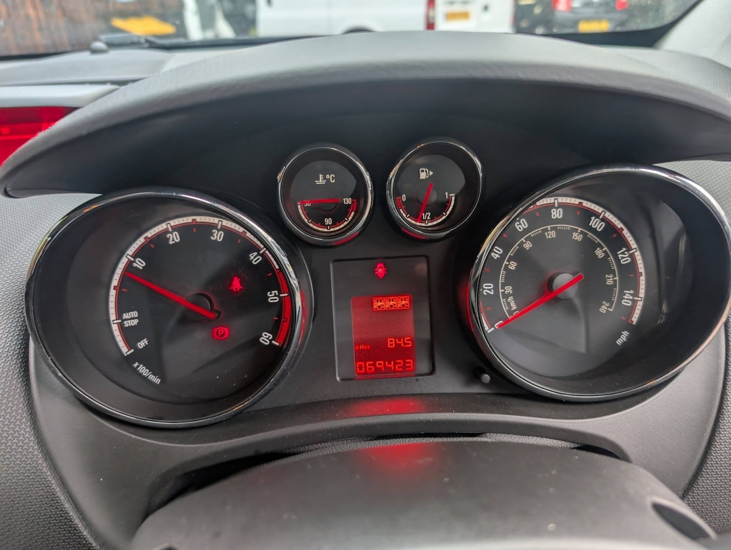 Used Vauxhall Meriva 2015 for sale - 77303754: Photo 40