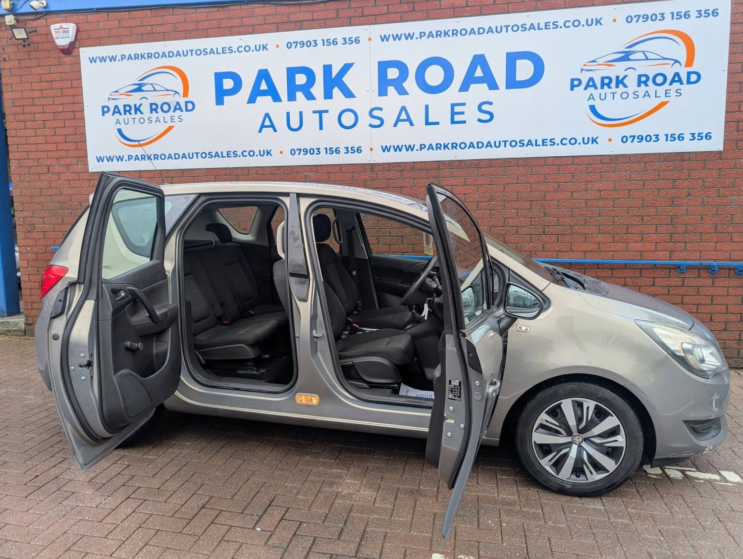 Used Vauxhall Meriva 2015 for sale - 77303754: Photo 9