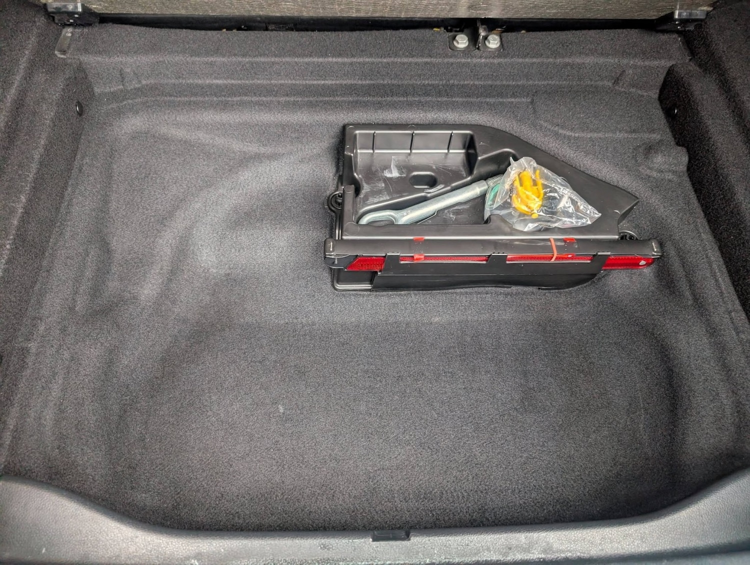 Used Mercedes-Benz A-Class 2012 for sale - 77681685: Photo 38