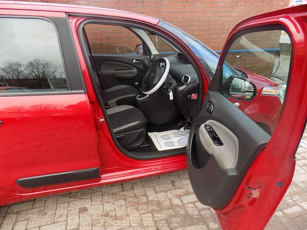 Used Citroen C3 Picasso 2015 for sale - 75677148: Photo 6