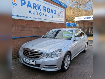 Used Mercedes-Benz E Class 2011 for sale - 78285889: Photo