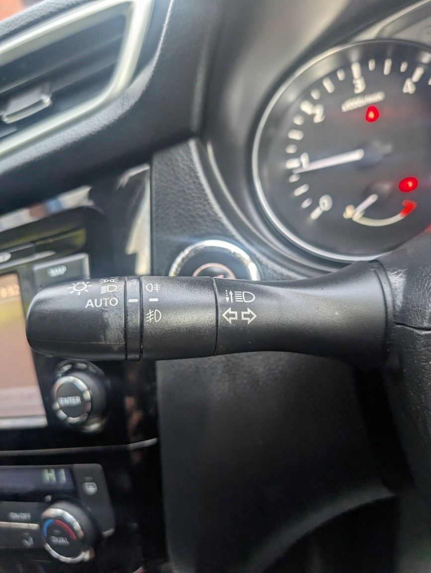 Used Nissan Qashqai 2016 for sale - 76497467: Photo 32