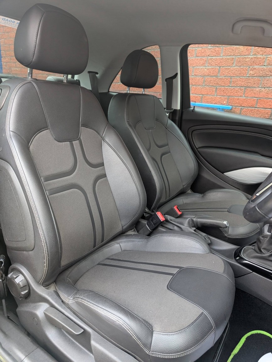 Used Vauxhall ADAM 2013 for sale - 77179708: Photo 14