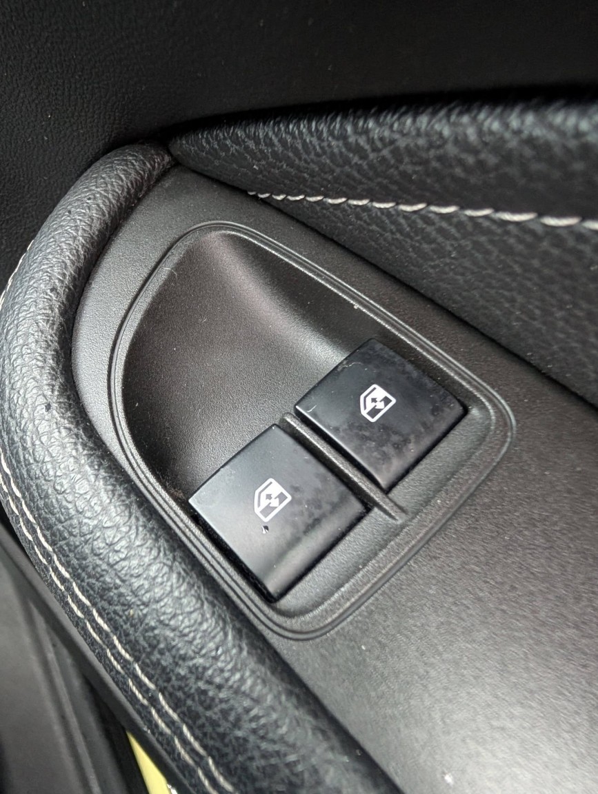 Used Vauxhall ADAM 2013 for sale - 77179708: Photo 30