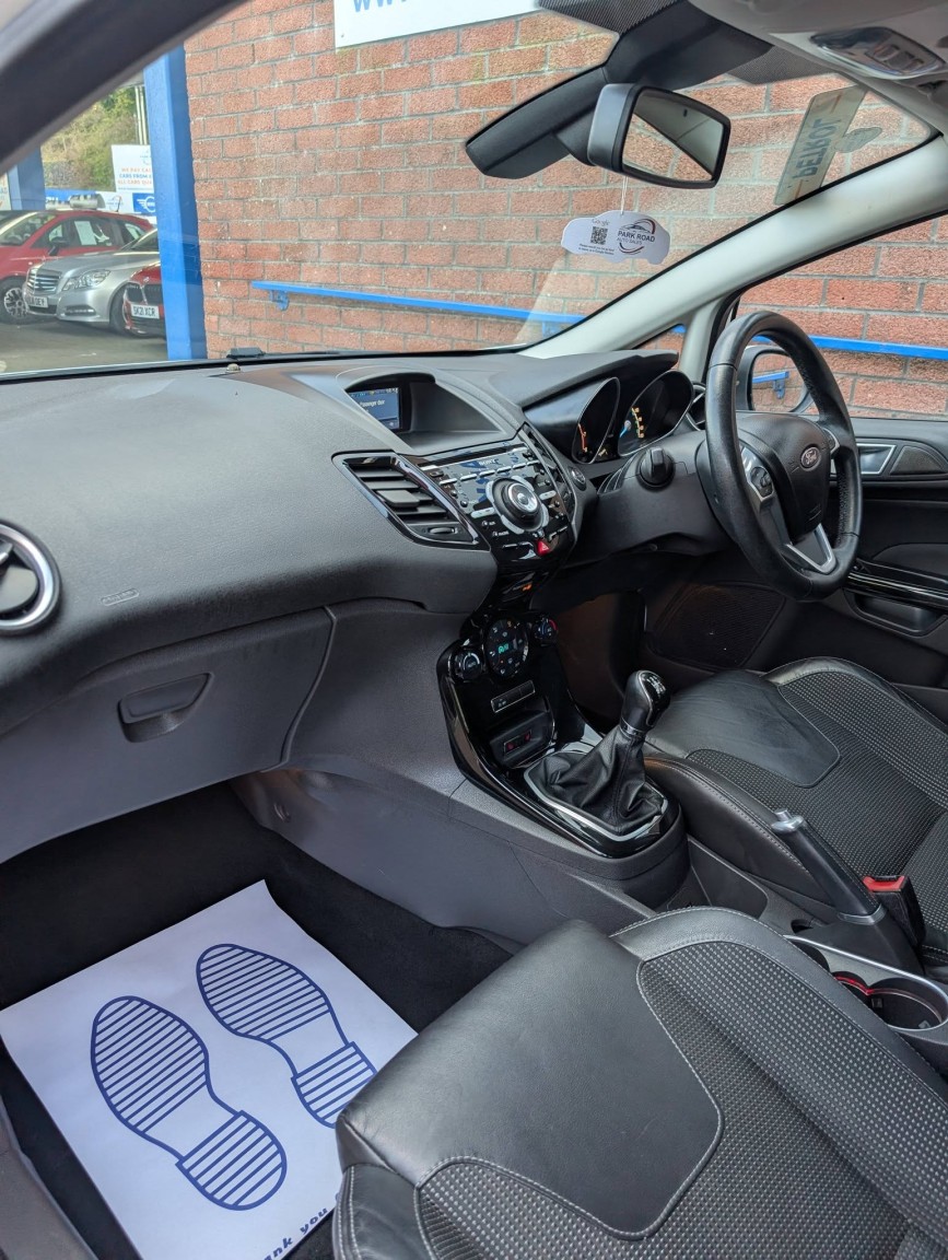 Used Ford Fiesta 2014 for sale - 78176065: Photo 21